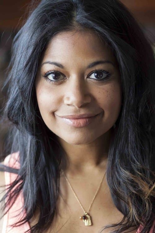 Zdjęcie Rebecca Naomi Jones