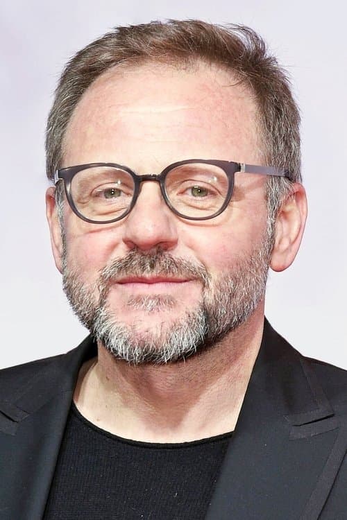 Zdjęcie Samuel Finzi