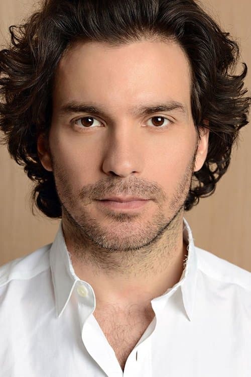 Zdjęcie Santiago Cabrera