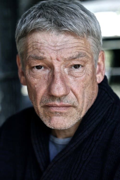 Zdjęcie Simon Armstrong