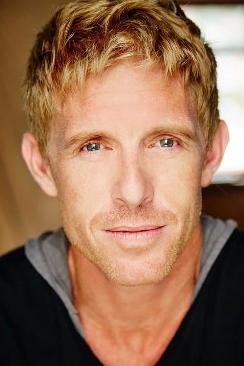 Zdjęcie Simon Lyndon