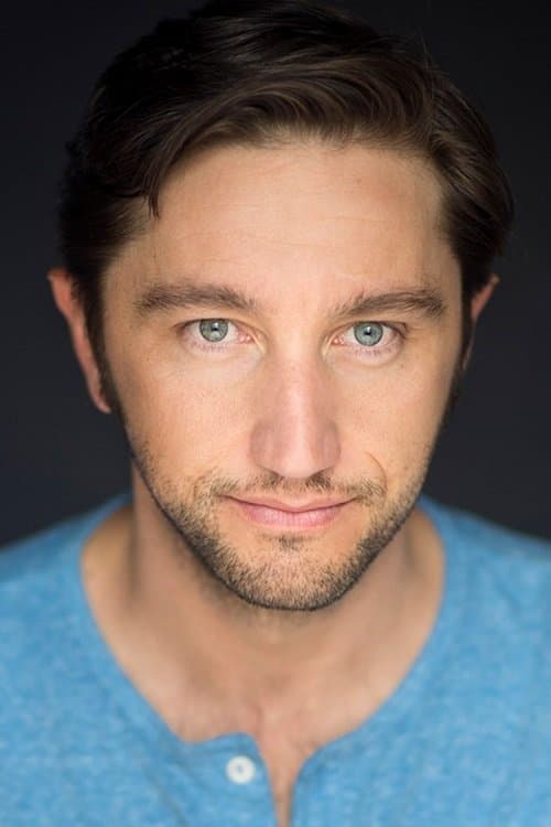 Zdjęcie Troy Larkin