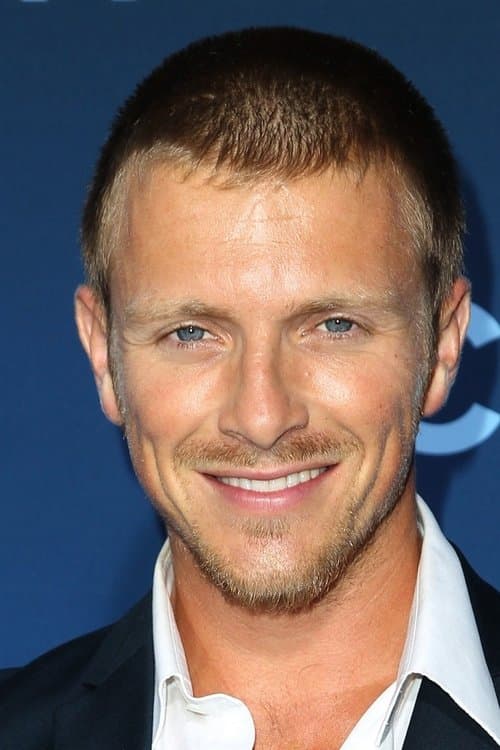 Zdjęcie Charlie Bewley