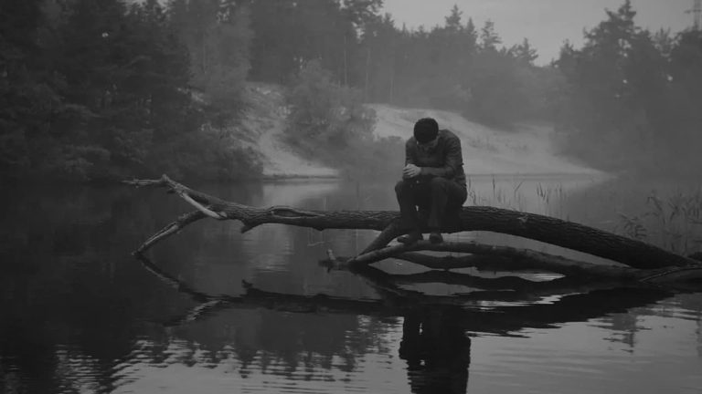 Jesteśmy. Jesteśmy blisko. Cały Film