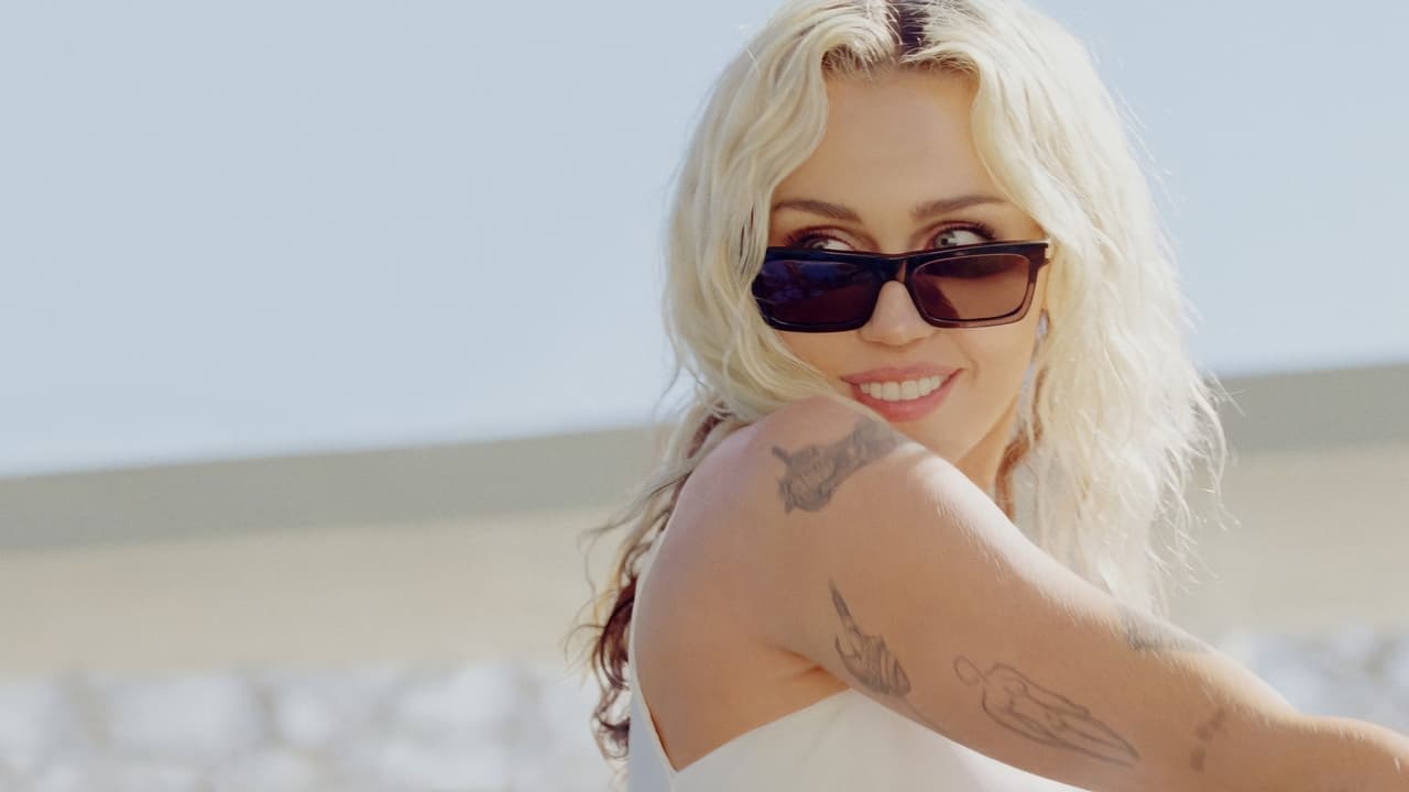 Miley Cyrus - Endless Summer Vacation (Backyard Sessions) Cały Film